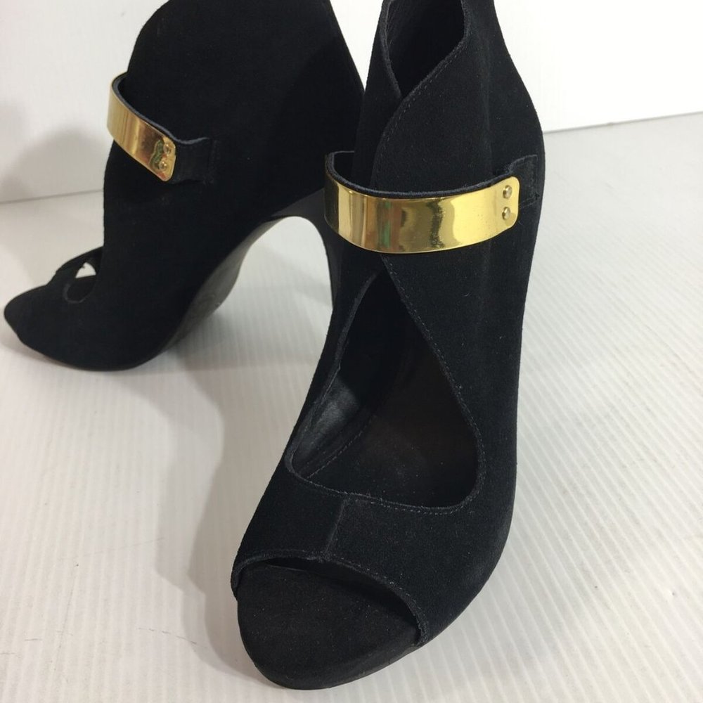 Fergie Shoes Womens 6 Remix Shootie Pumps Faux Suede Black Stiletto 4 in Heels